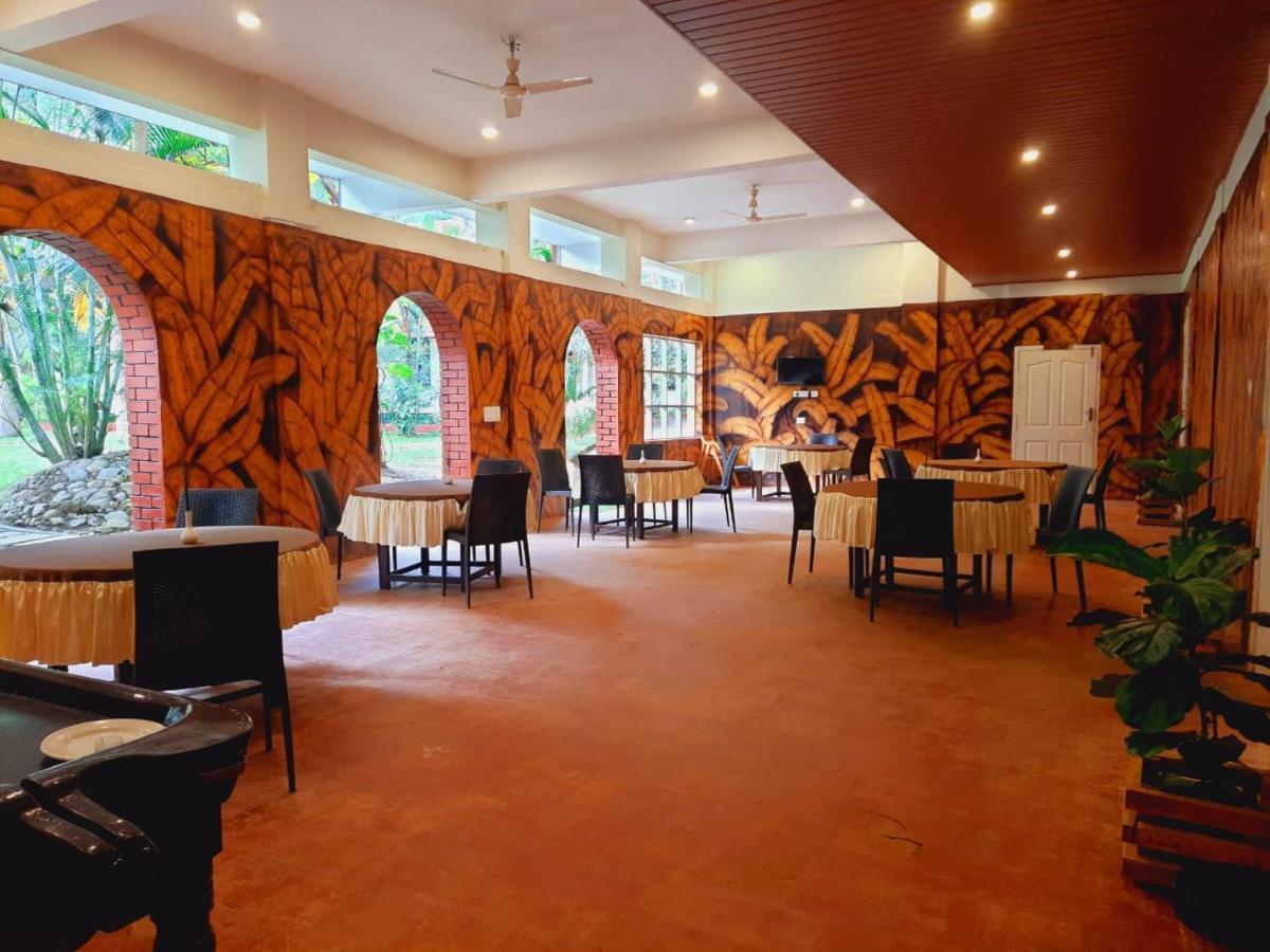 Orchid Trails Resort Sultan Bathery Buitenkant foto