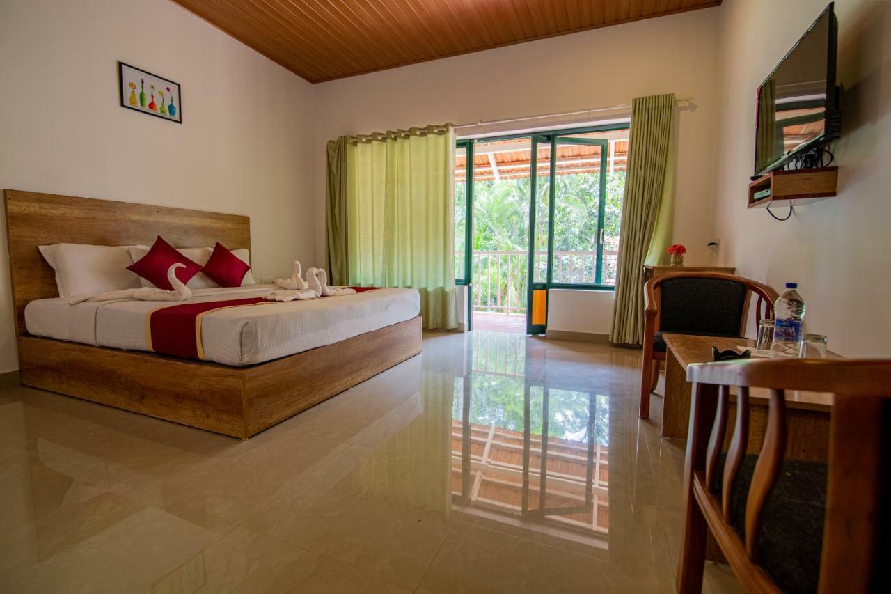 Orchid Trails Resort Sultan Bathery Buitenkant foto