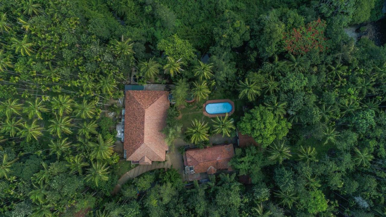 Orchid Trails Resort Sultan Bathery Buitenkant foto