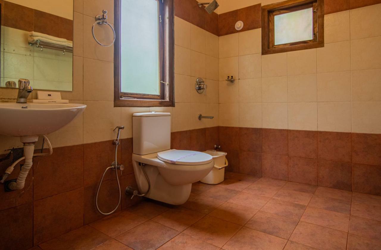 Orchid Trails Resort Sultan Bathery Buitenkant foto