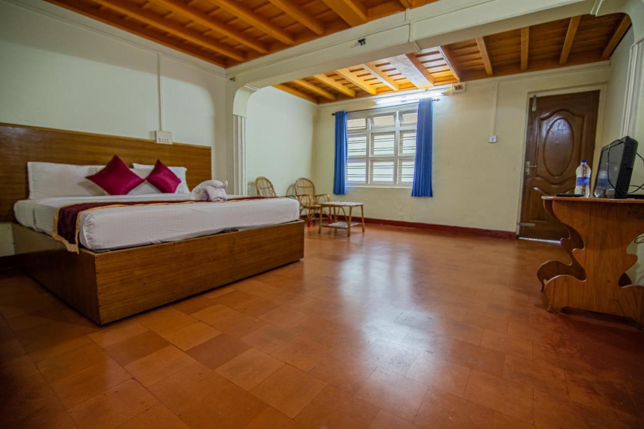 Orchid Trails Resort Sultan Bathery Buitenkant foto